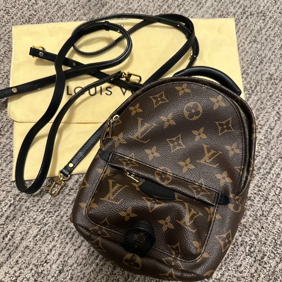 LV mini backpack - Picture 1 of 8